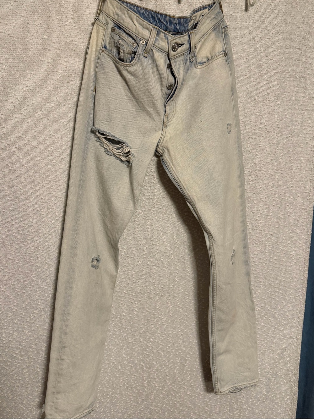 rag & bone Light/white Denim Distressed Straight Leg Jeans